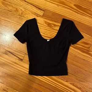Lululemon very good condition top. Size 0